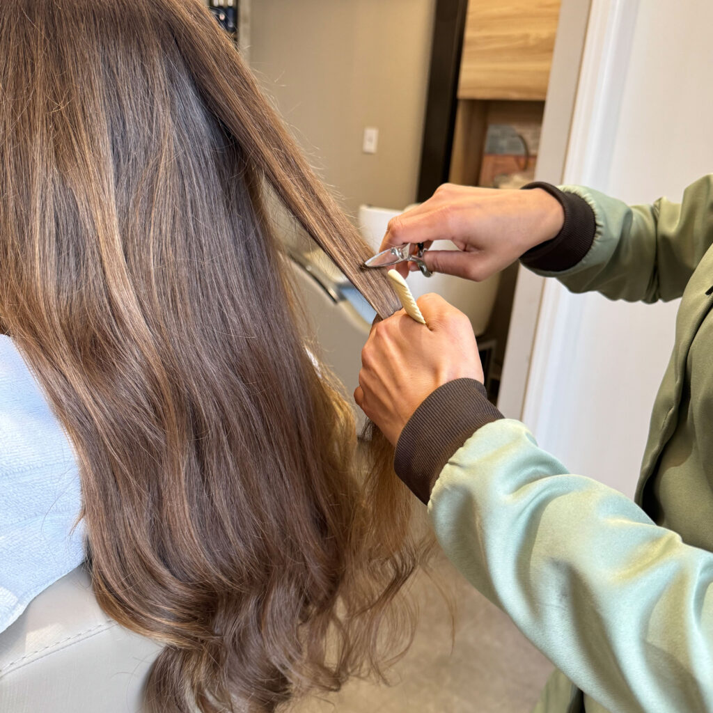 Corte Terapêutico | Tica Terapia Capilar Campinas